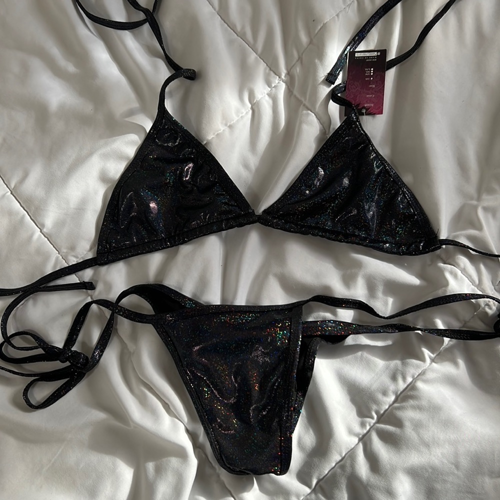 black holographic bikini set